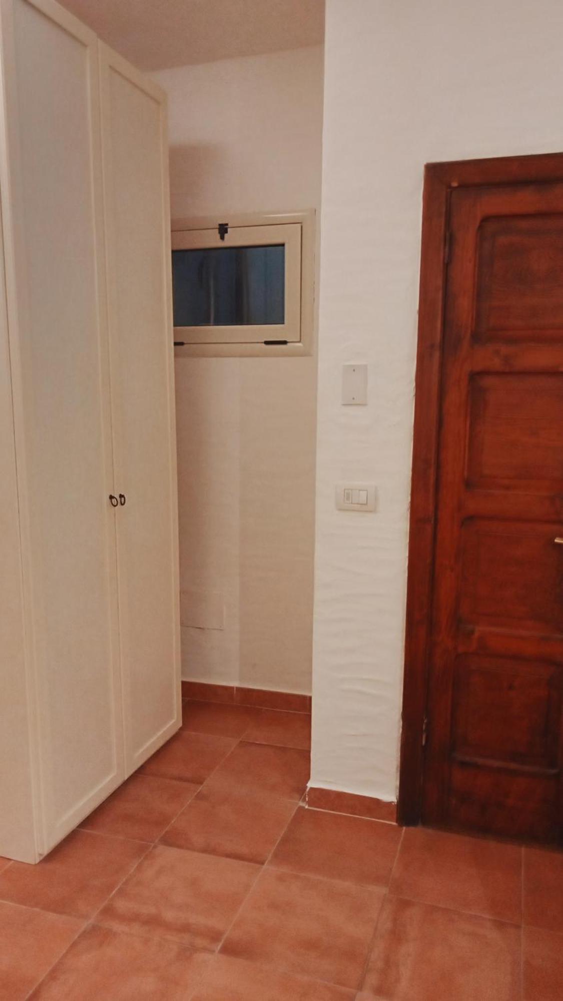 Il Terrazzino Iglesias Bed & Breakfast Dış mekan fotoğraf